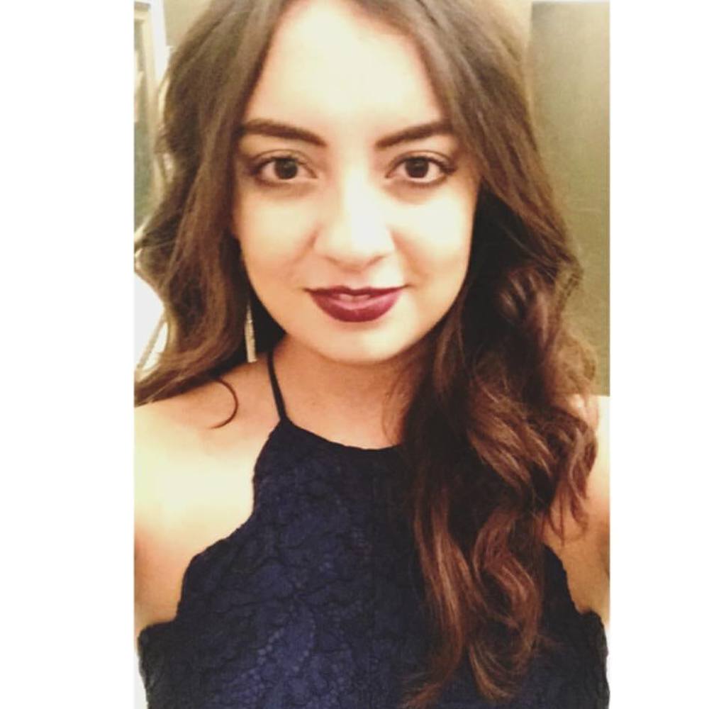 Meet your Posher, Cristy